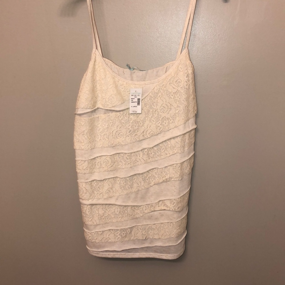 Cream tank top NWT